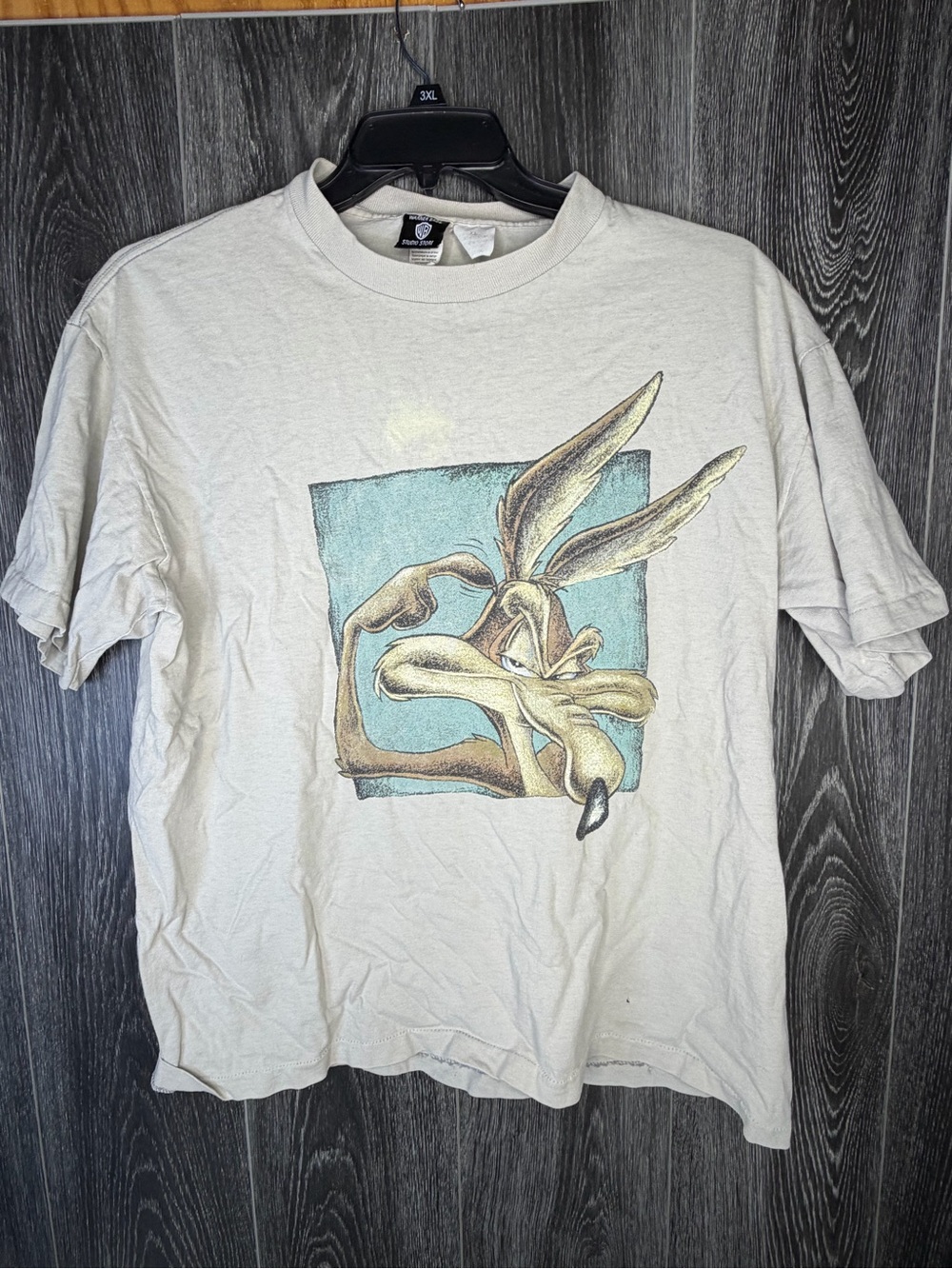 Vintage 1995 Warner Bros. Wile E Coyote Short Sleeve Single Stitch Shirt XL